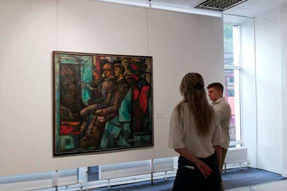 Экспозицию Ольгерда Малишевского поддержали своими произведениями его ученики