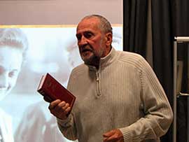Презентация книги М. Стрельцова 2015