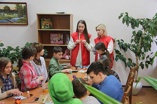 Наши волонтёры посетили детей в приюте 2018