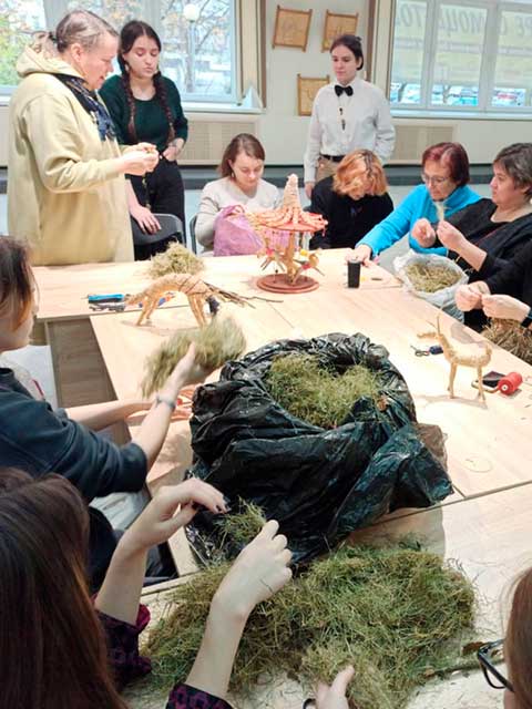 Мастер-класс по созданию объёмных скульптур из сена