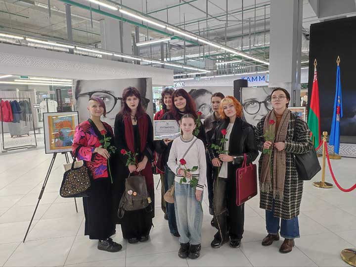 Открытие выставка картин и фотопортретов подопечных детского хосписа