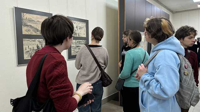 Открытие выставки М.&nbsp;Чепика «Полёт над&nbsp;городом»