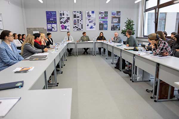 Семинар «Методы, приёмы и функции визуального языка в подготовке специалистов по направлению графический дизайн и дизайн мультимедиа»