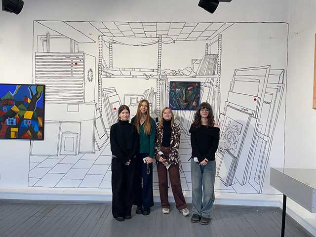 Выставка «Архив. Пространство между…»