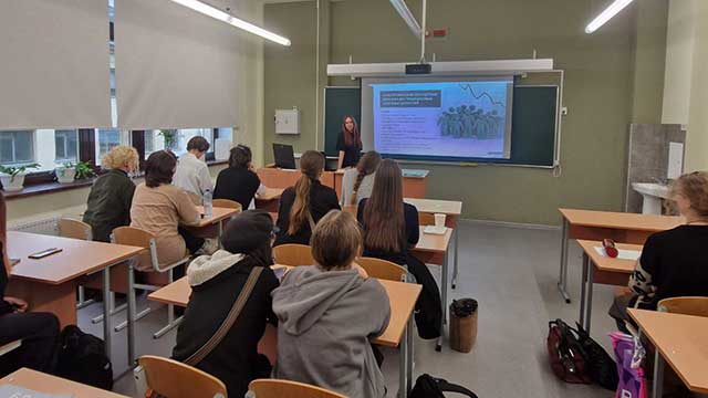 Информационный час