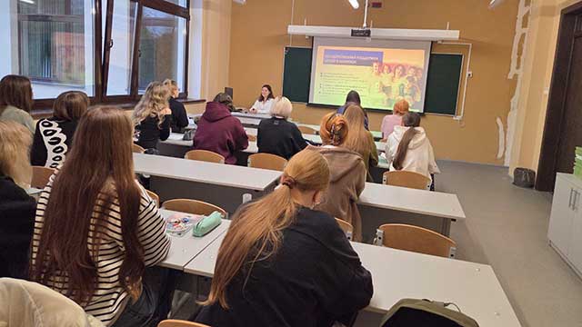 Информационный час