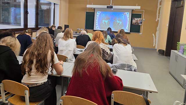 Информационный час