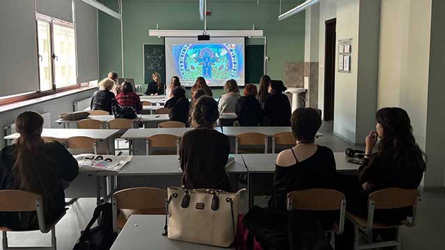 Информационный час