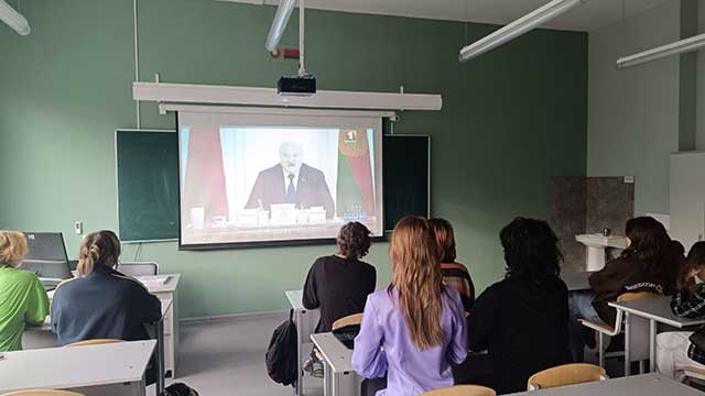 Информационный час