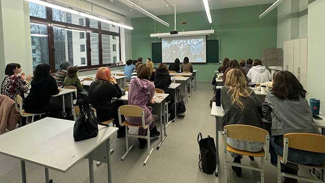 Информационный час