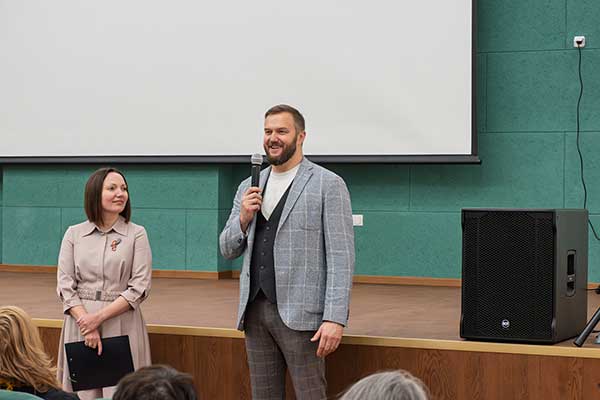 Кино «Яркая звезда Софии Слуцкой»