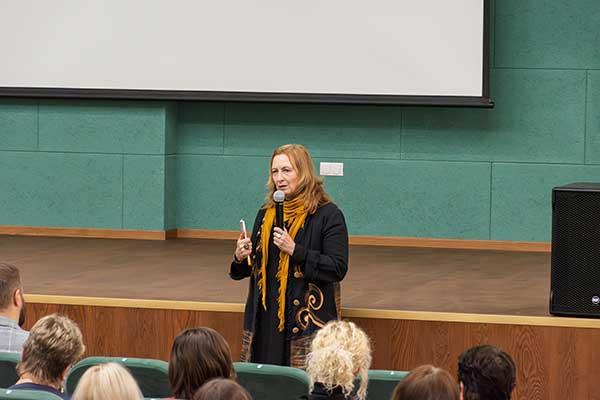 Кино «Яркая звезда Софии Слуцкой»