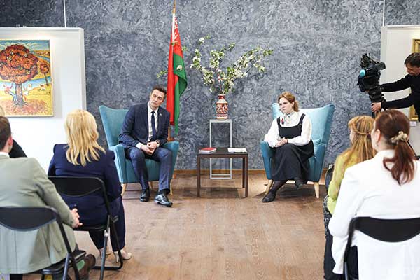 Р. И. Чернецкий на встрече с представителями СМИ