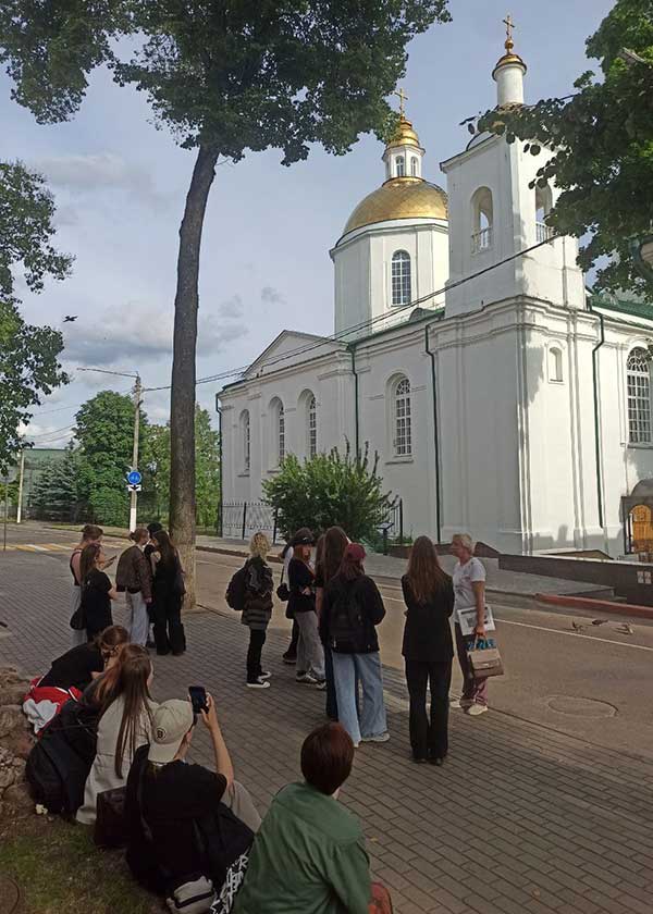 Учебная практика на пленэре: путешествие в мир искусства