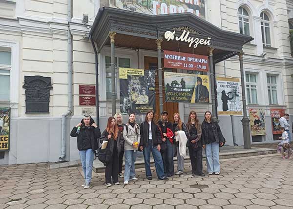 Учебная практика на пленэре: путешествие в мир искусства
