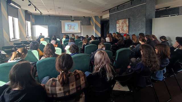 Диалоговая площадка