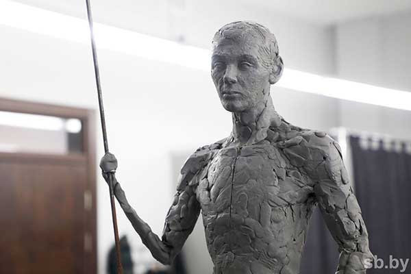 Фотофакт. Посмотрели, как проходят занятия у&nbsp;студентов-скульпторов МГХК имени Глебова