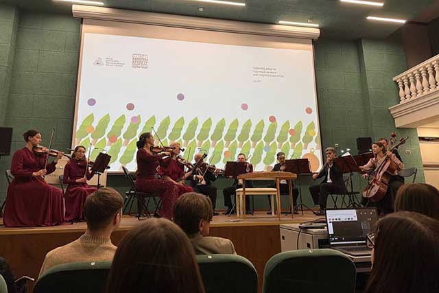 Культурная акция «В Новый год с Глебовкой»