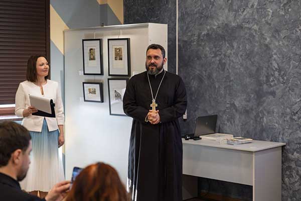 Открытие выставки «Воздух белого листа»