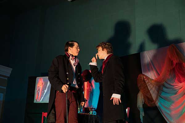 Спектакль «Беда от нежного сердца»