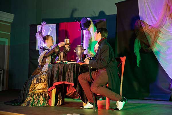 Спектакль «Беда от нежного сердца»