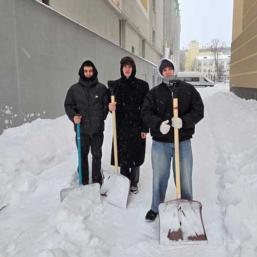 Волонтёрская инициатива «снежный десант»
