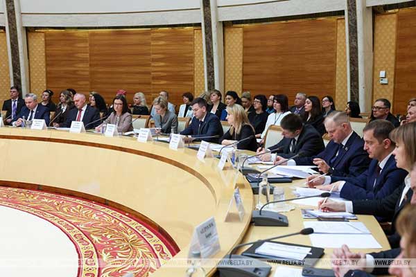 «Всё зависит от&nbsp;того, в&nbsp;чьих руках окажется». Директор колледжа об&nbsp;использовании ИИ в&nbsp;творчестве