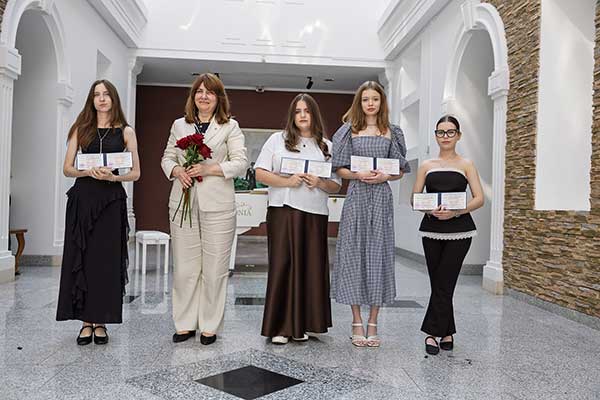 Вручение дипломов выпускникам 2026