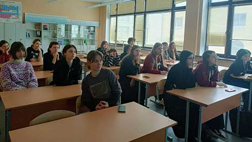 Информационный час