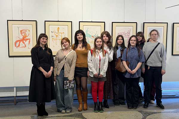 Экскурсия во Дворце искусств